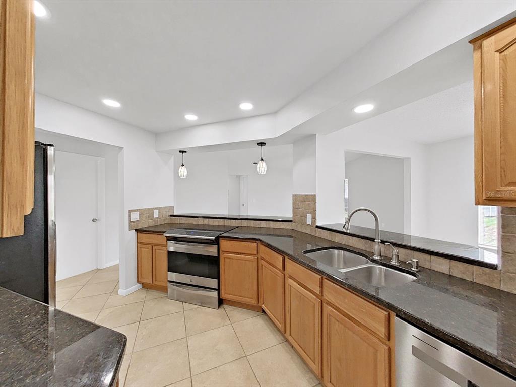 10452 Fordham Street Spring Hill, FL 34608 - Photo 21 of 46