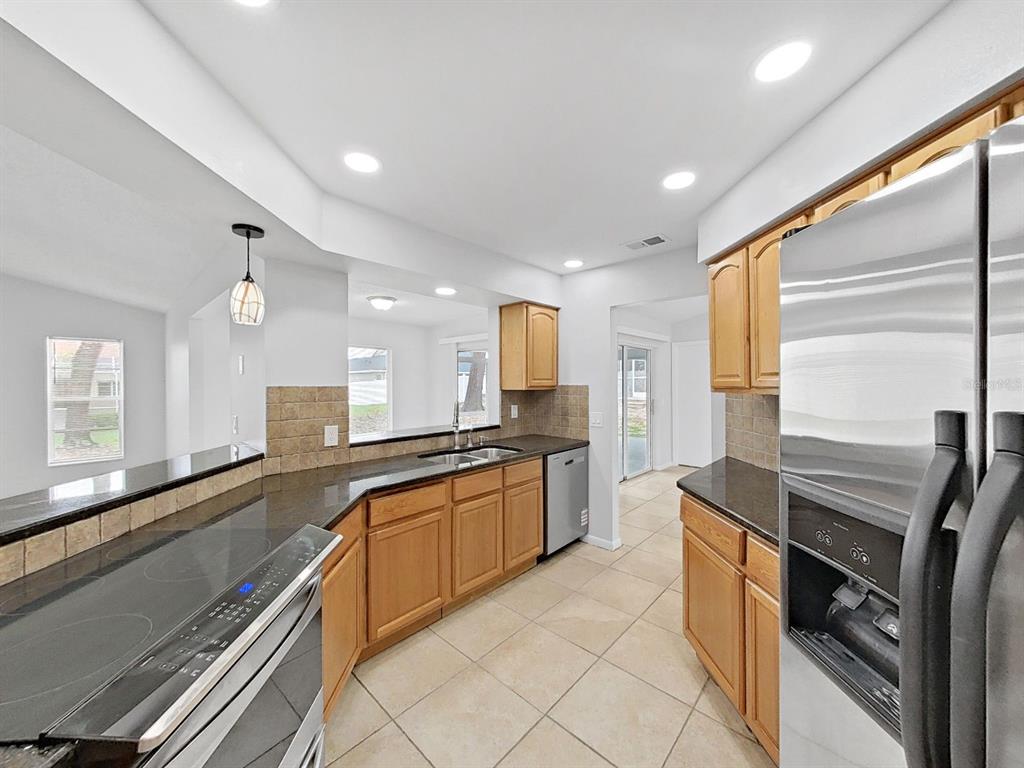 10452 Fordham Street Spring Hill, FL 34608 - Photo 24 of 46