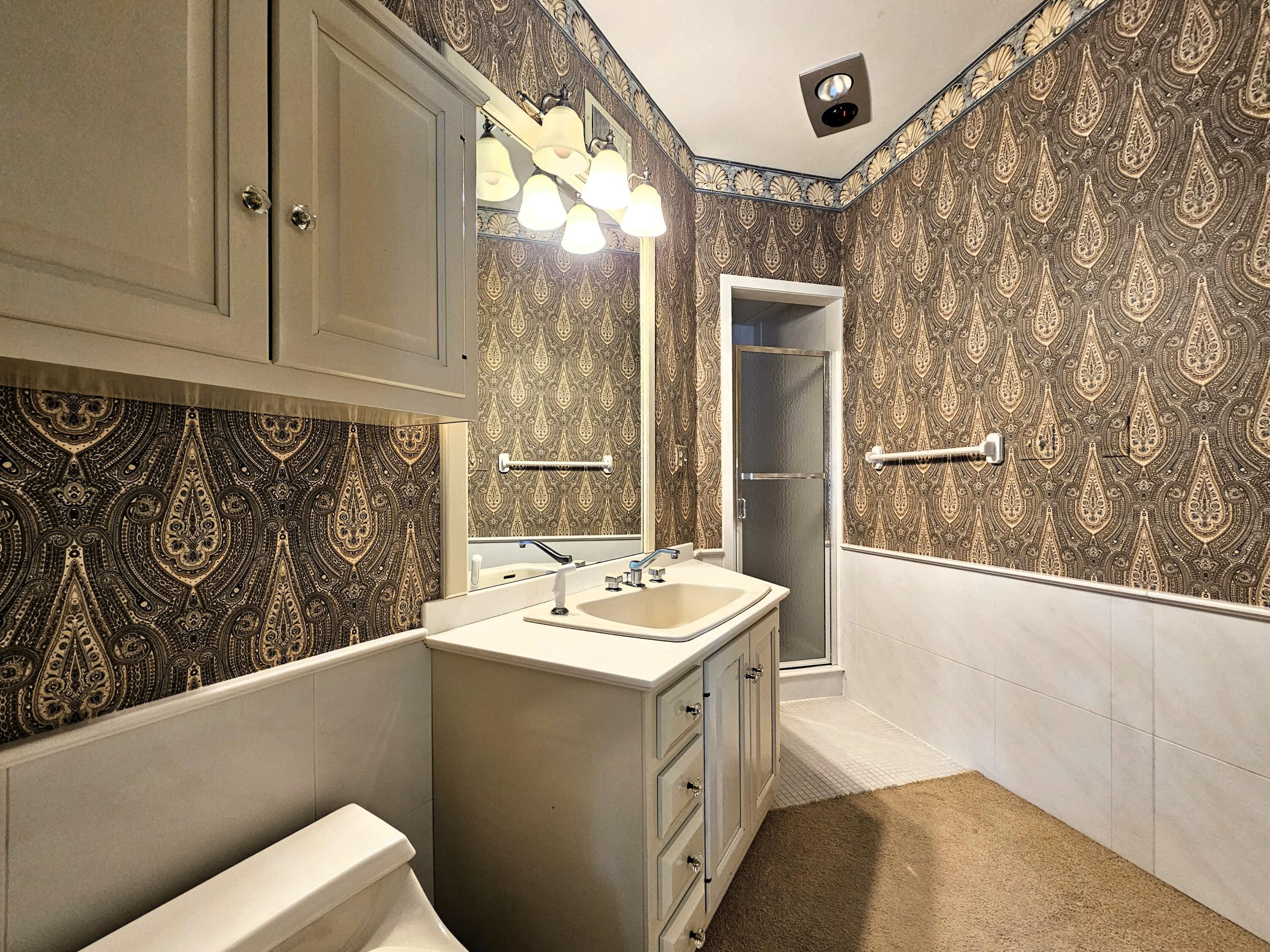 19605 Davidson Road Brookfield, WI 53045 - Photo 55 of 96 En Suite BR 2