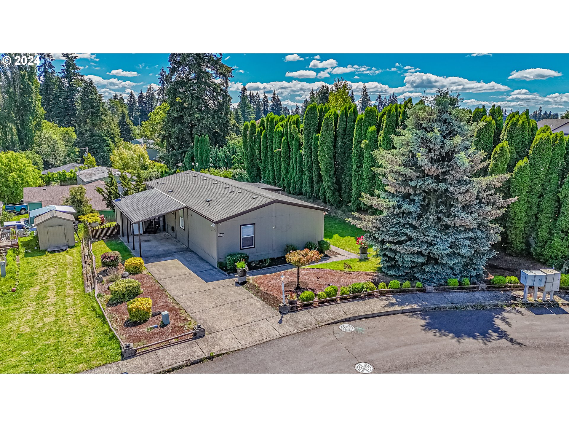 1011 Northwest 106th Cir  