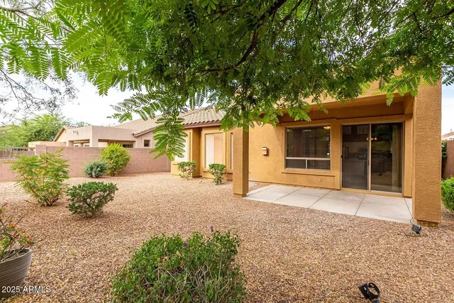 $2,750 | 7037 East Regina Street, Mesa, AZ 85207