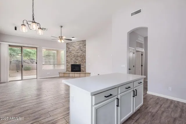 $2,750 | 7037 East Regina Street, Mesa, AZ 85207