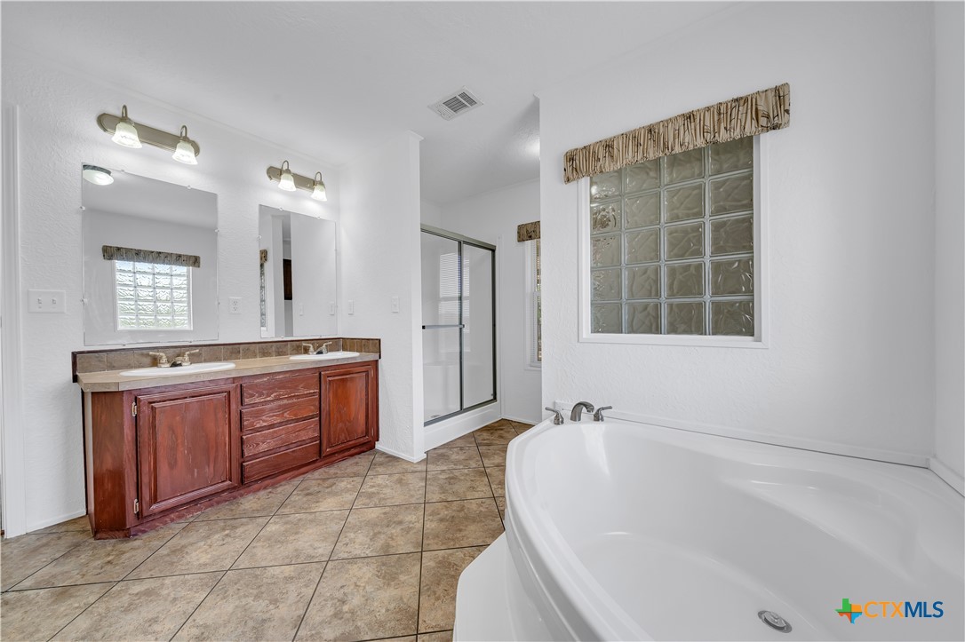 6 River Bluff Drive Lytle, TX 78052 - Photo 18 of 32
