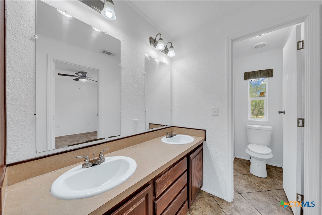 6 River Bluff Drive Lytle, TX 78052 - Photo 21 of 32