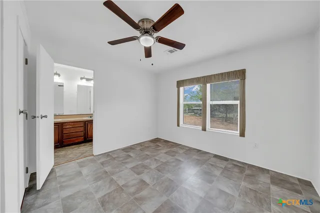 $395,000 | 6 River Bluff Drive, Lytle, TX 78052