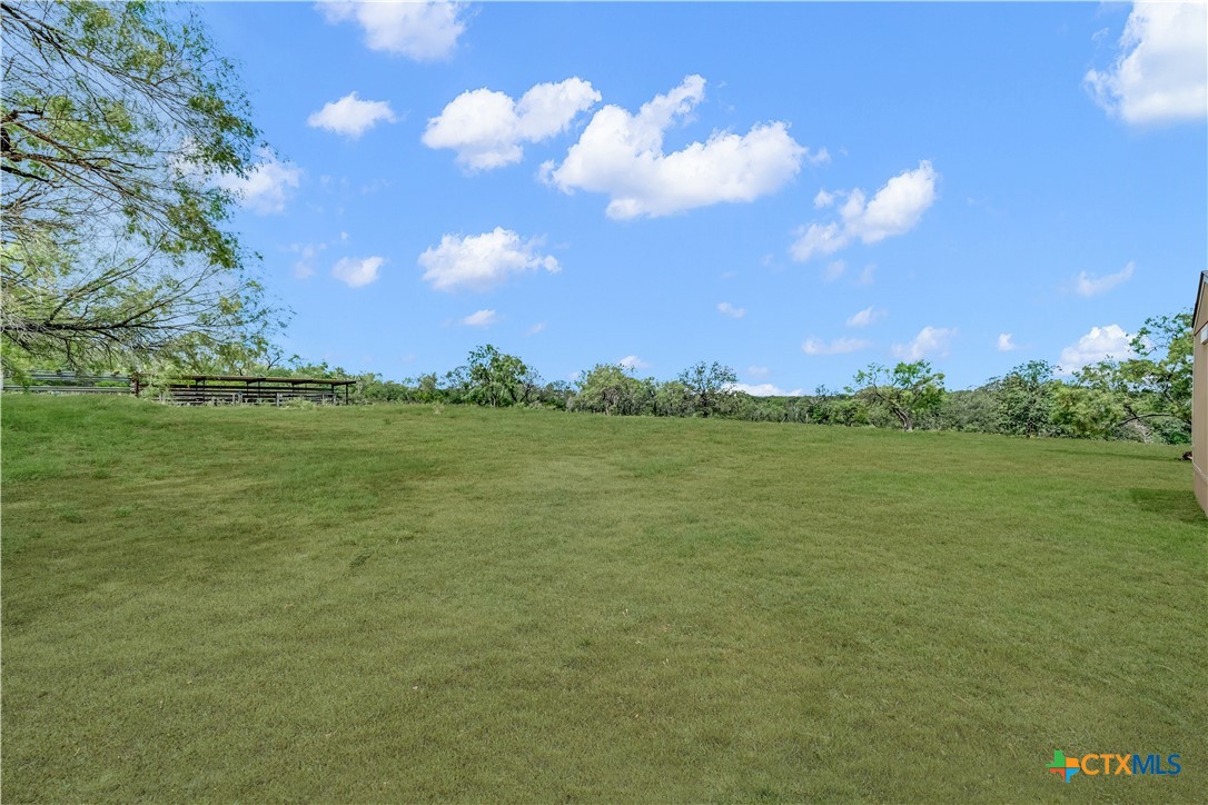 6 River Bluff Drive Lytle, TX 78052 - Photo 8 of 32
