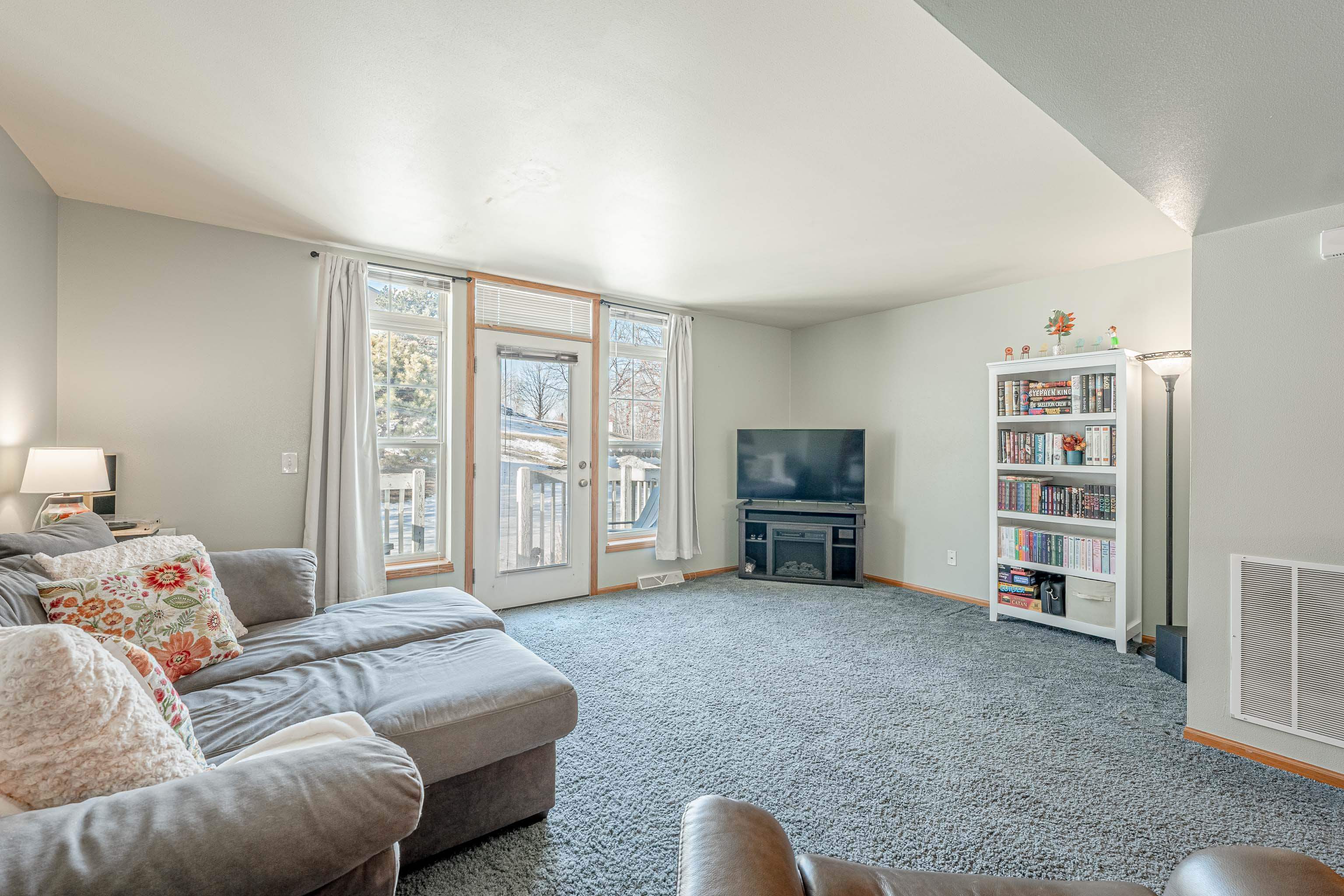 718 Orion Trail Madison, WI 53718 - Photo 6 of 45