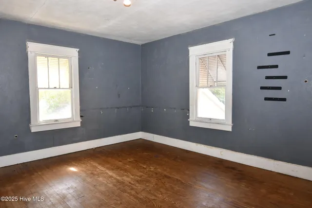 $159,900 | 205 South King Street, Windsor, NC 27983