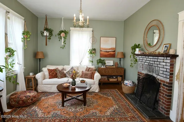 $159,900 | 205 South King Street, Windsor, NC 27983