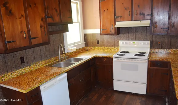 $109,900 | 205 South King Street, Windsor, NC 27983