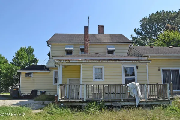 $109,900 | 205 South King Street, Windsor, NC 27983