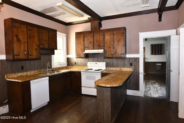 $159,900 | 205 South King Street, Windsor, NC 27983