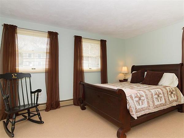 1695 Trapelo Road Waltham, MA 02451 - Photo 12 of 30 Gallery Image 12