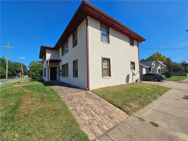 $325,000 | 2027 Jackson Street, Alexandria, LA 71301