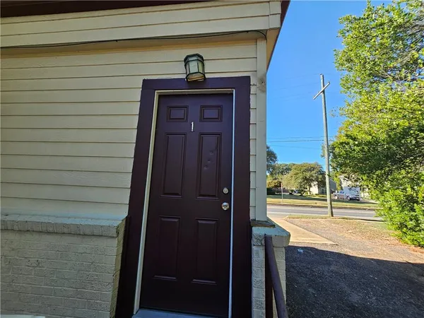 $325,000 | 2027 Jackson Street, Alexandria, LA 71301