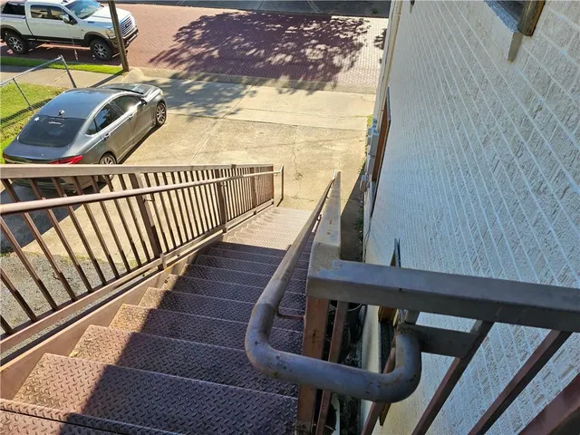 $325,000 | 2027 Jackson Street, Alexandria, LA 71301