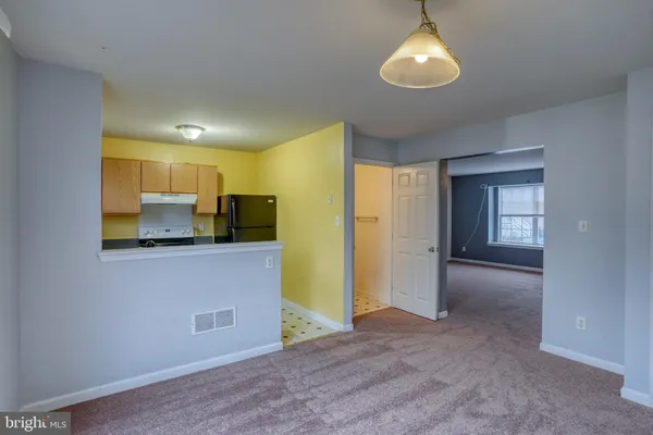 $2,100 | 407 Champs Lane, Middletown, DE 19709