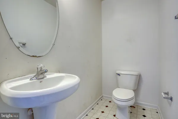 $2,100 | 407 Champs Lane, Middletown, DE 19709