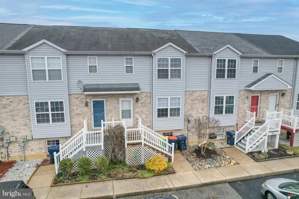 $2,100 | 407 Champs Lane, Middletown, DE 19709
