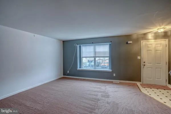 $2,100 | 407 Champs Lane, Middletown, DE 19709