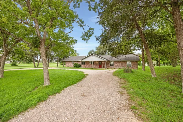 $449,500 | 13016 West Burton Street, Burton, TX 77835