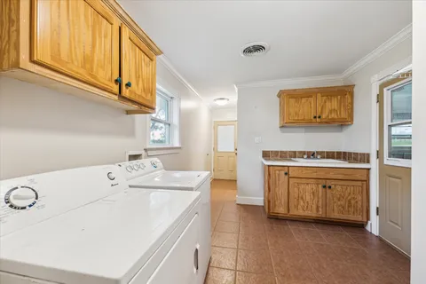 $475,000 | 13016 West Burton Street, Burton, TX 77835