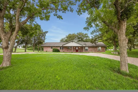 $449,500 | 13016 West Burton Street, Burton, TX 77835