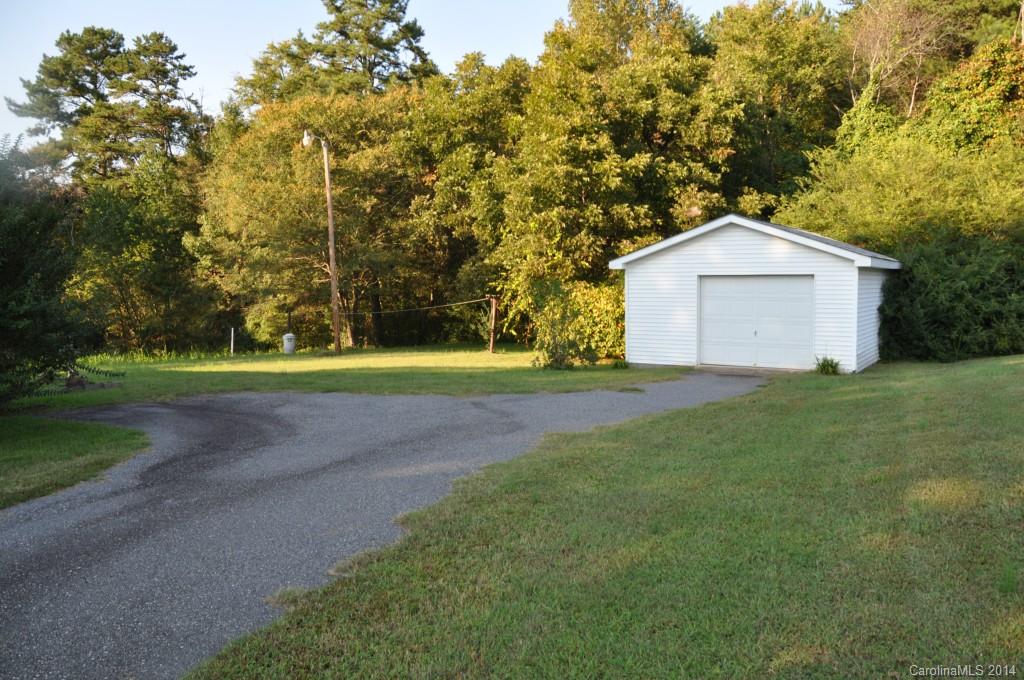 2532 Hickory Grove Road Gastonia, NC 28056 - Photo 3 of 9 Gallery Image 3