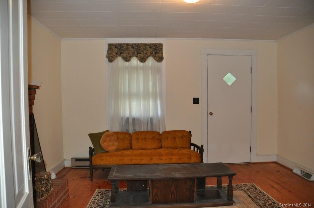 2532 Hickory Grove Road Gastonia, NC 28056 - Photo 5 of 9 Gallery Image 5