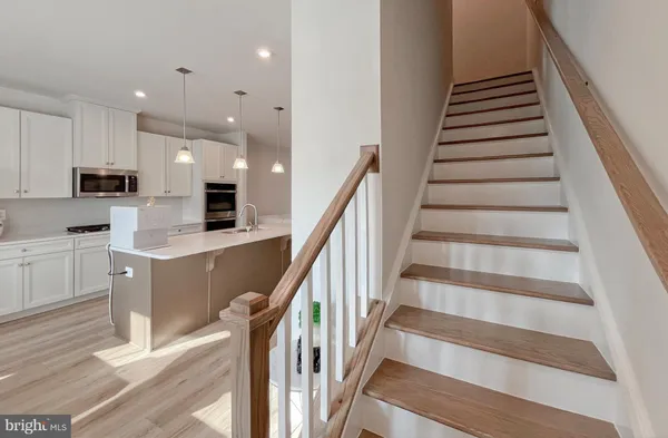 $819,000 | 4456 Sulford Terrace, Chantilly, VA 20151