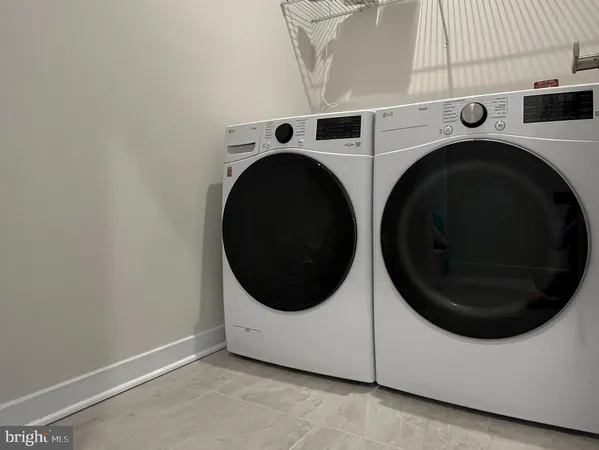 $819,000 | 4456 Sulford Terrace, Chantilly, VA 20151