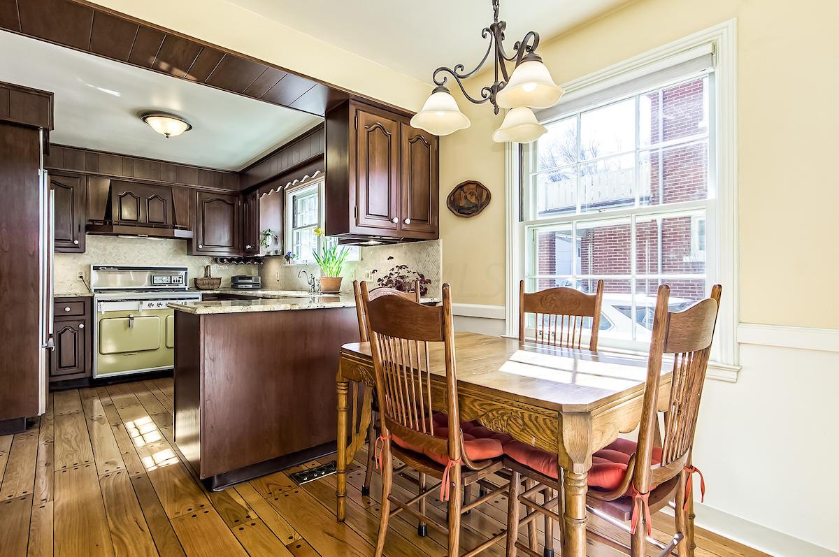 128 South Ardmore Road Columbus, OH 43209 - Photo 16 of 46