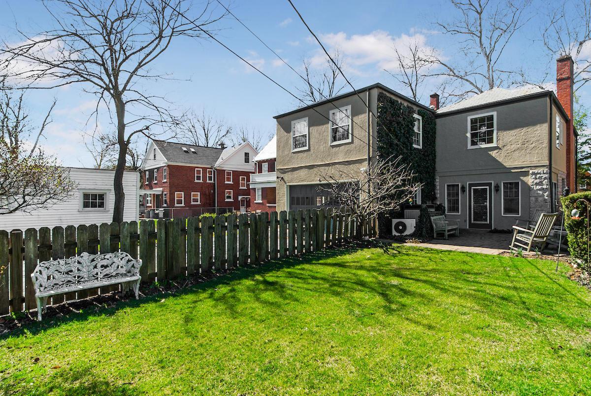 128 South Ardmore Road Columbus, OH 43209 - Photo 43 of 46