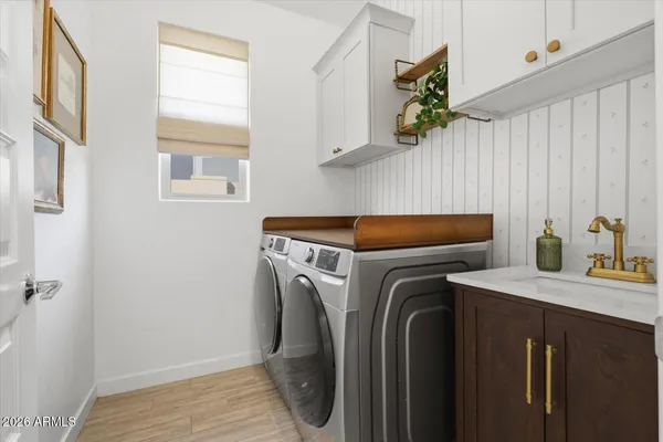 $476,900 | 1329 East Irwin Avenue, Phoenix, AZ 85042