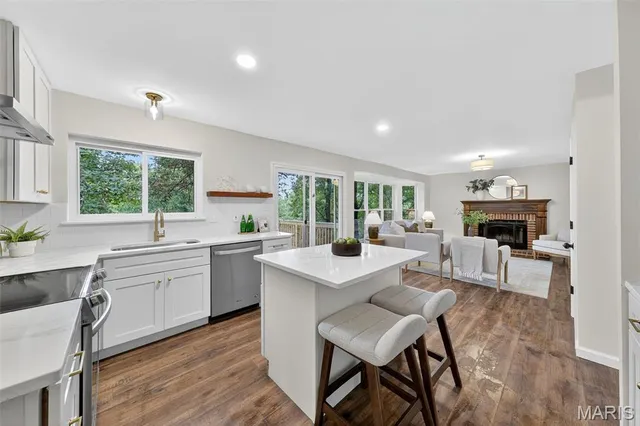 $444,500 | 3928 Rhine Court, St. Charles, MO 63304