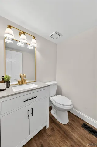 $444,500 | 3928 Rhine Court, St. Charles, MO 63304