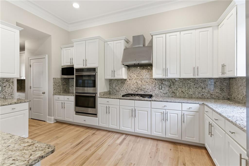 996 Pitts Road, Unit D Sandy Springs, GA 30350 - Photo 12 of 42