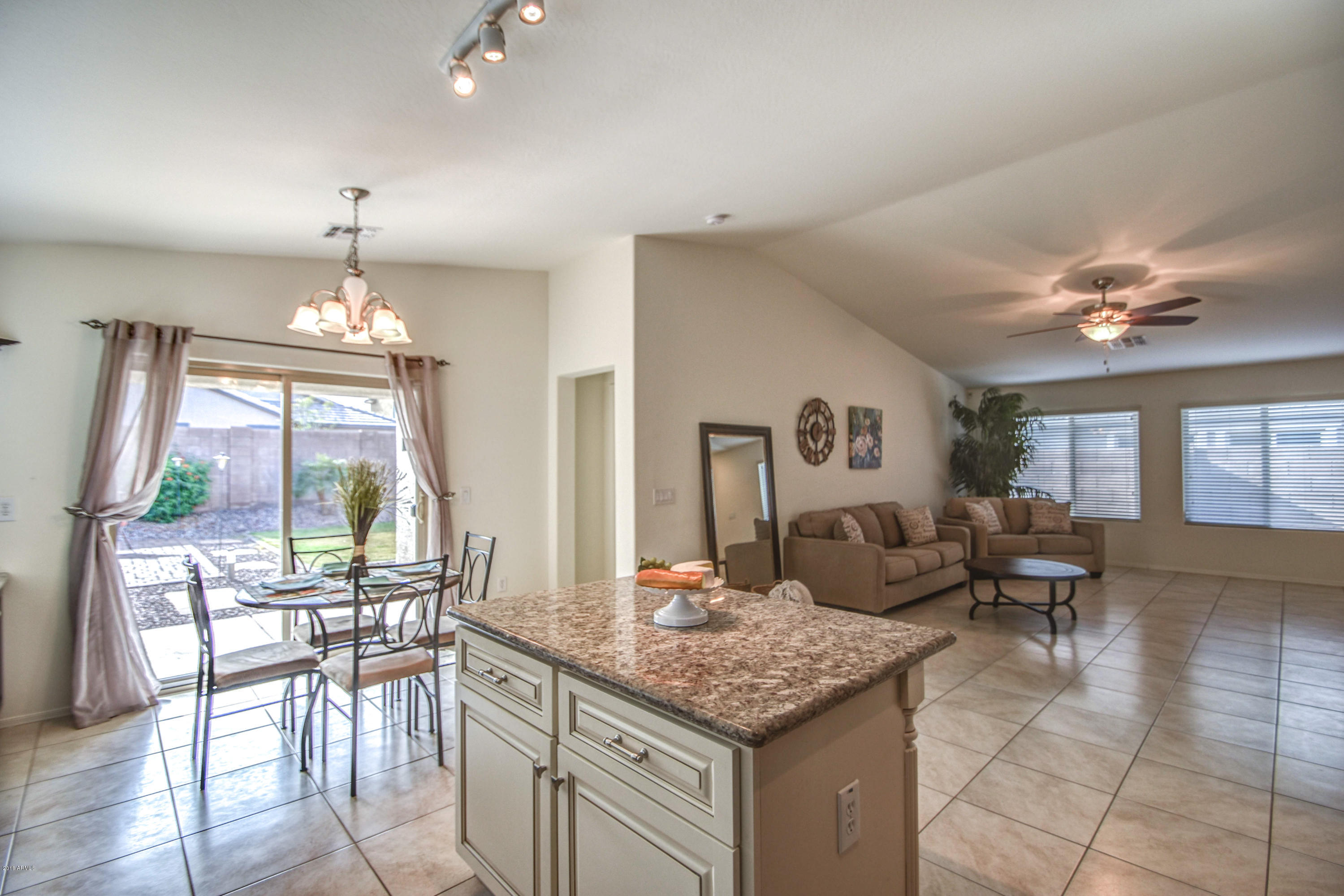 2199 East Stacey Road Gilbert, AZ 85298 - Photo 15 of 40 KITCHEN 9