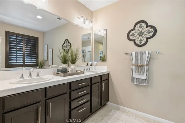 $1,069,900 | 24903 Shadow Ridge Court, Valencia, CA 91354