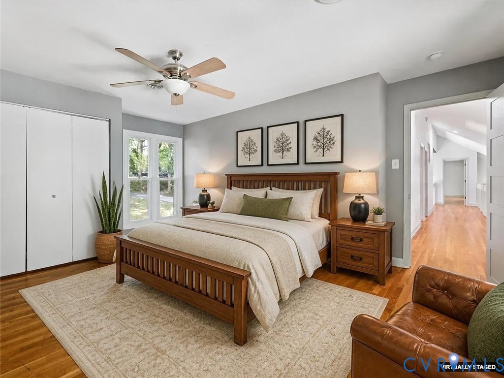 4113 Poplar Grove Road Midlothian, VA 23112 - Photo 23 of 34 Spacious room featuring wood-finish flooring, a ce
