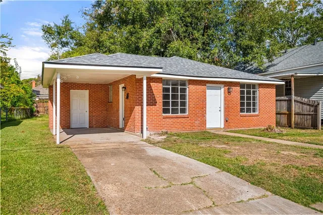 $137,000 | 2230 Albert Street, Alexandria, LA 71301