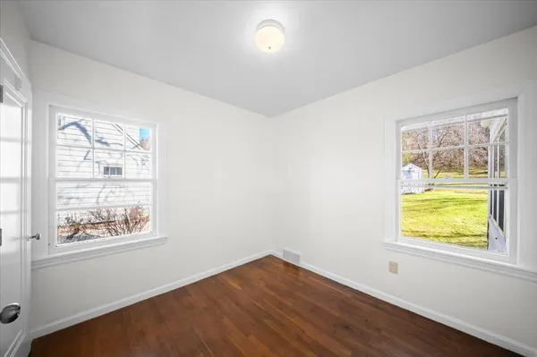 $230,000 | 705 North Jefferson Street, Lowell, MI 49331