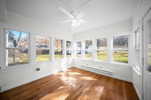 $230,000 | 705 North Jefferson Street, Lowell, MI 49331