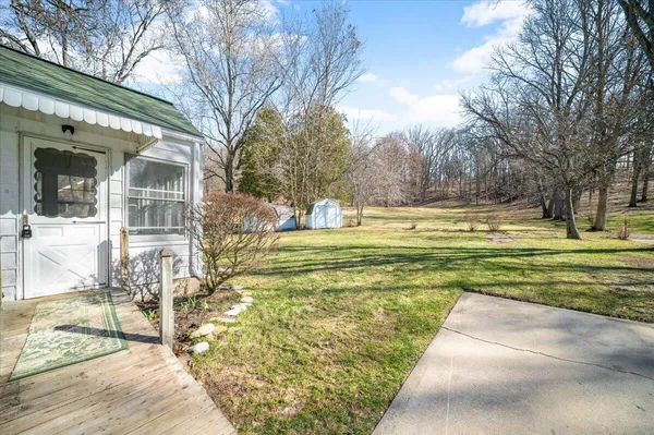 $230,000 | 705 North Jefferson Street, Lowell, MI 49331