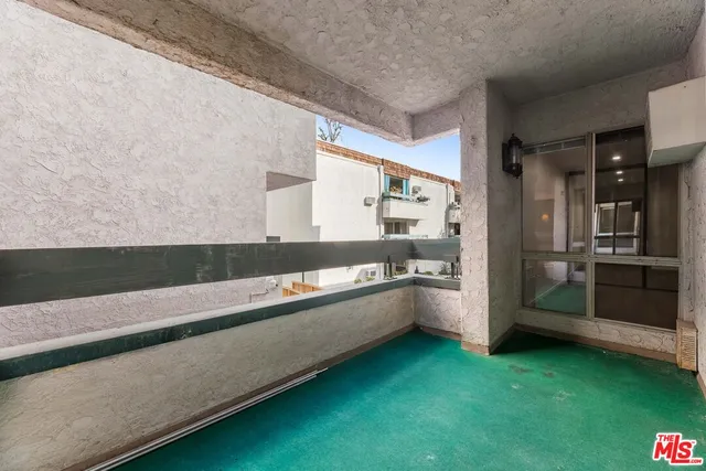 $3,150 | 360 South Euclid Avenue, Unit 219, Pasadena, CA 91101