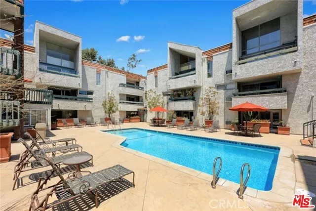 $3,150 | 360 South Euclid Avenue, Unit 219, Pasadena, CA 91101