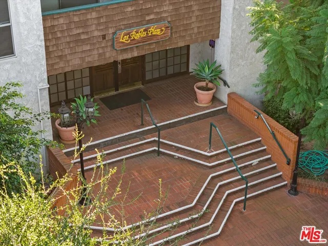 $3,150 | 360 South Euclid Avenue, Unit 219, Pasadena, CA 91101