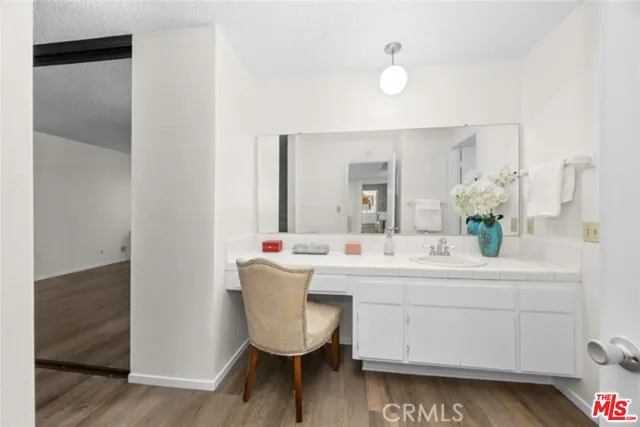 $3,150 | 360 South Euclid Avenue, Unit 219, Pasadena, CA 91101
