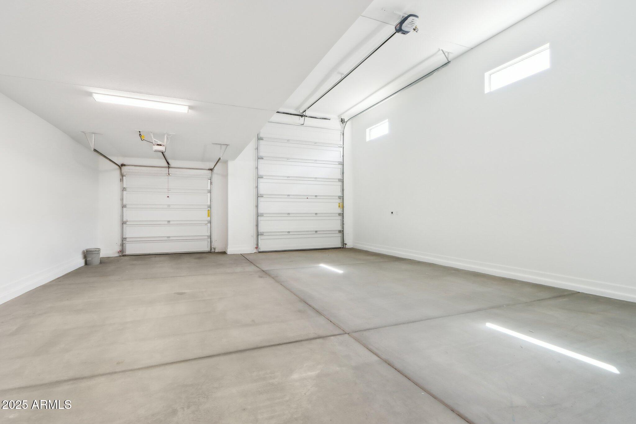 7654 West Tether Trail Peoria, AZ 85383 - Photo 42 of 47 34-web-or-mls-W Tether Trl-04042025-034