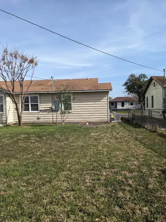 $1,325 | 4213 Cambridge Drive, Corpus Christi, TX 78415